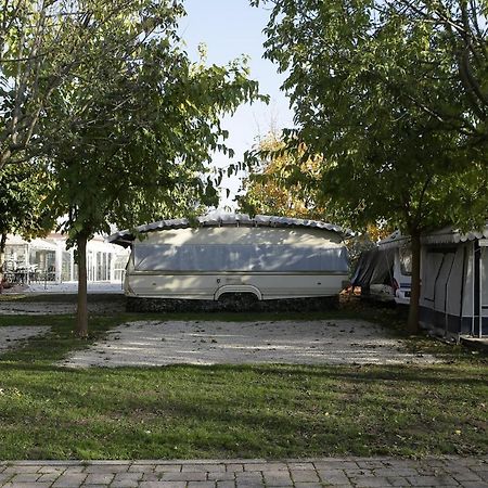Camping Da Giovanni بسكييرا ديل غاردا المظهر الخارجي الصورة